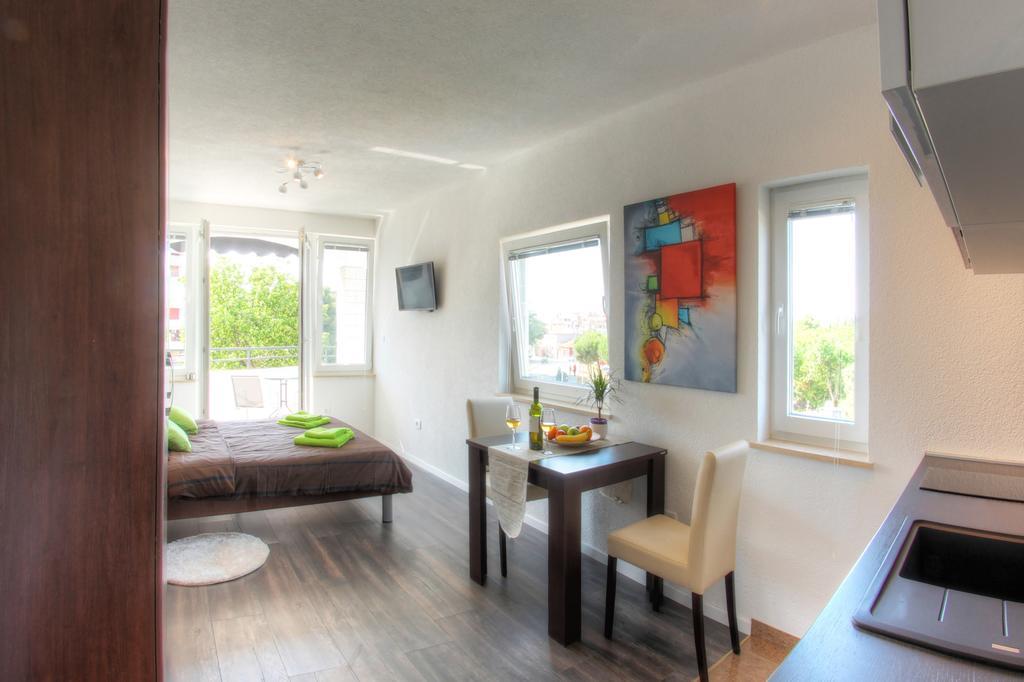 Apartments Nebuloza Rovinj Exterior photo