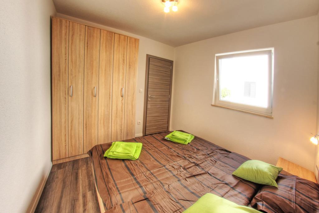 Apartments Nebuloza Rovinj Exterior photo
