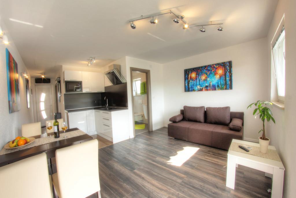 Apartments Nebuloza Rovinj Exterior photo