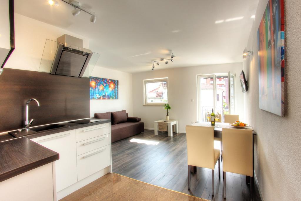 Apartments Nebuloza Rovinj Exterior photo